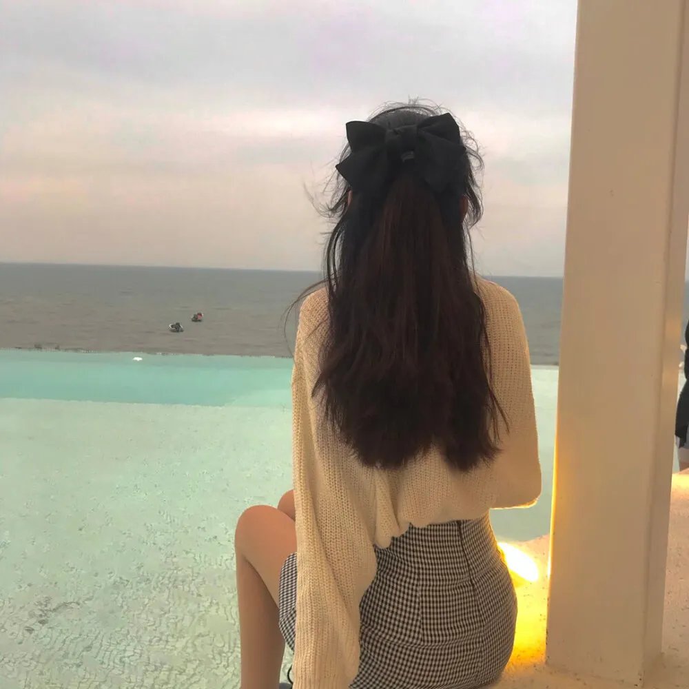 贵妃她每天都想逃离皇宫